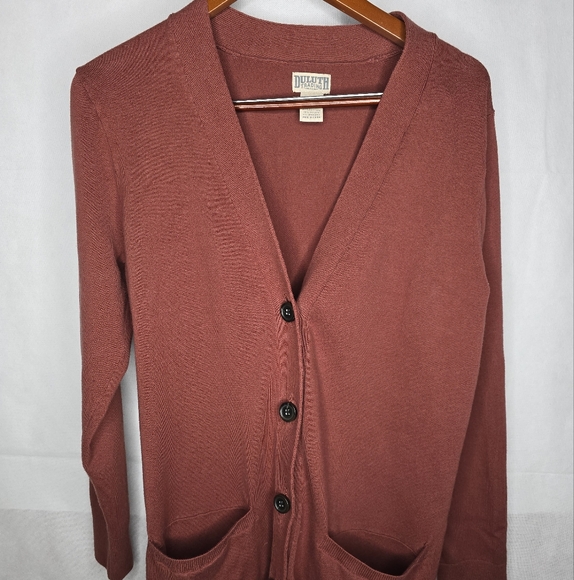 Duluth Trading Co Cardigan Sweater Rust Red Mid-Length Pockets Outdoor Fall M - Picture 1 of 12